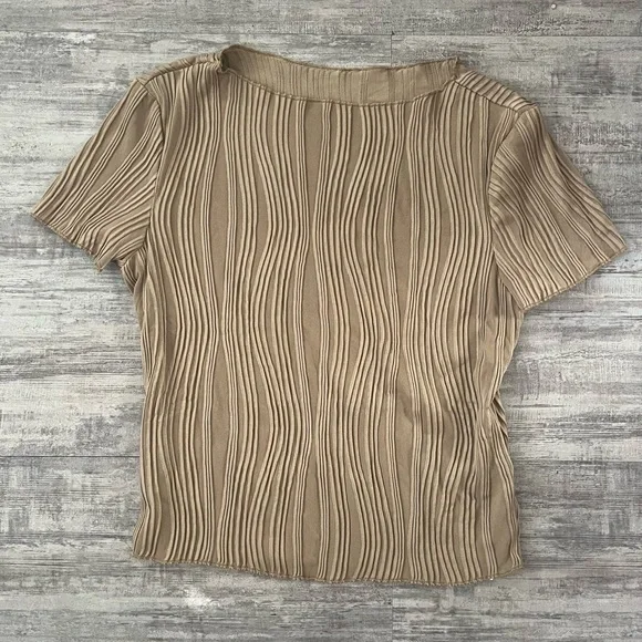 NWT Rihoas wavy ribbed top - Picture 4 of 6